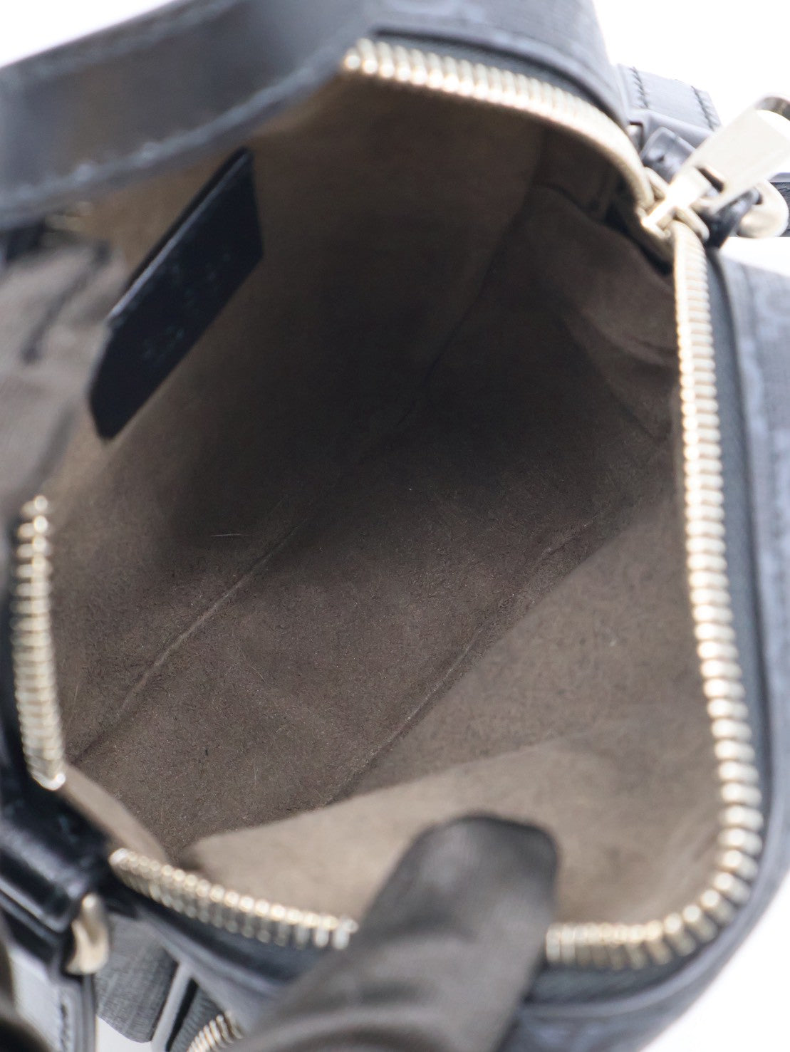 GUCCI Retro斜背小包