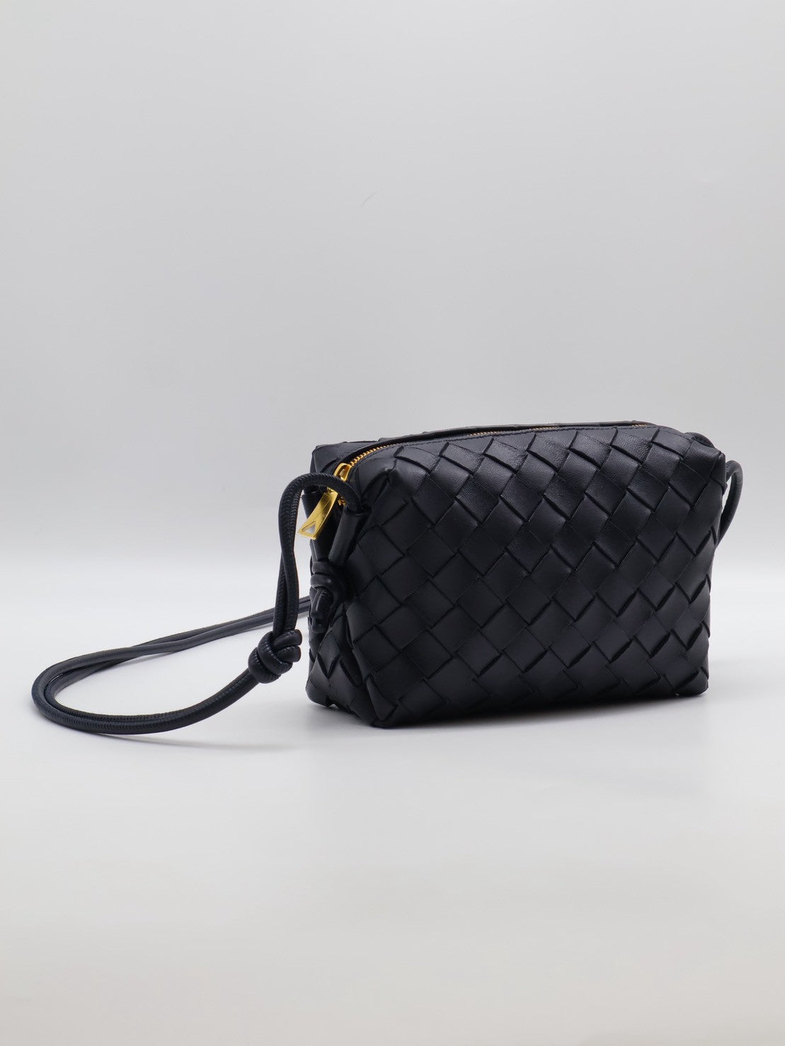 BOTTEGA VENETA Mini Loop相機包 - 深藍