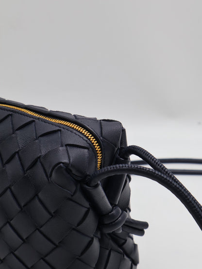 BOTTEGA VENETA Mini Loop相機包 - 深藍