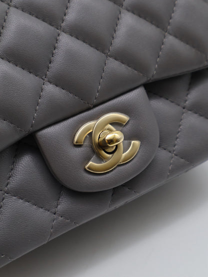 CHANEL 經典口蓋包方胖子 17 - 深灰金