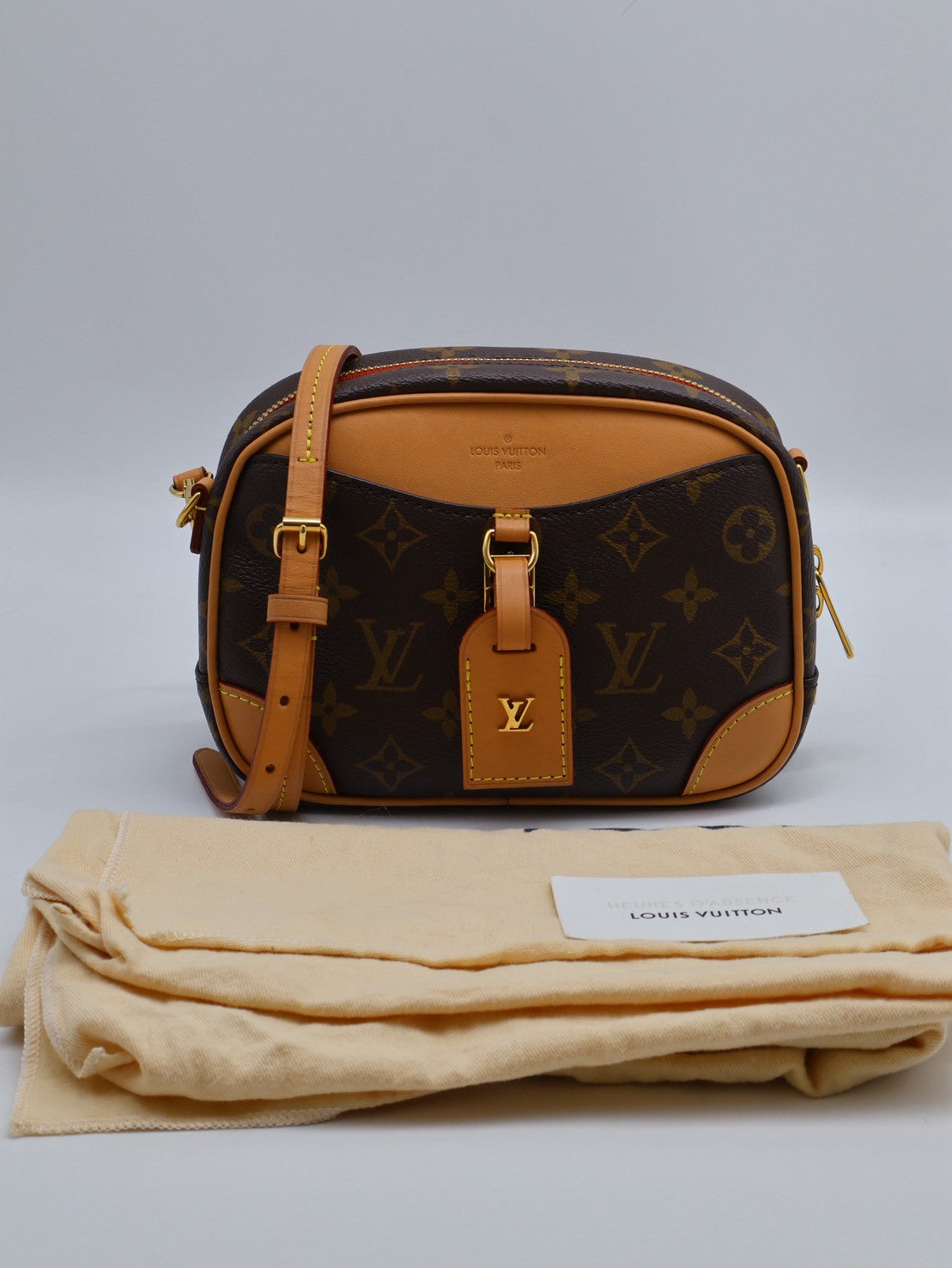 LOUIS VUITTON Deauville Mini相機包