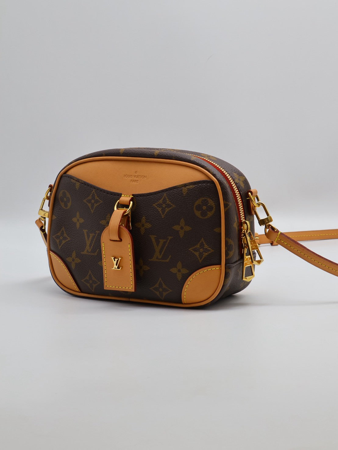 LOUIS VUITTON Deauville Mini相機包