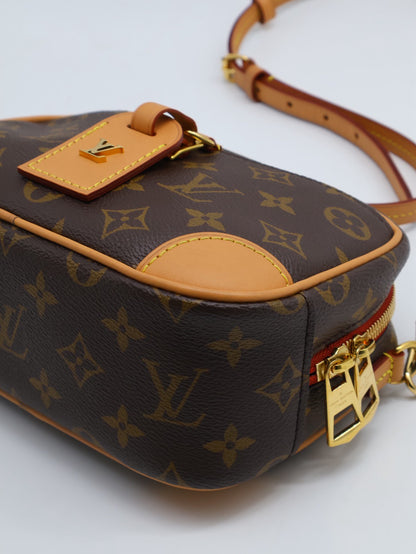 LOUIS VUITTON Deauville Mini相機包