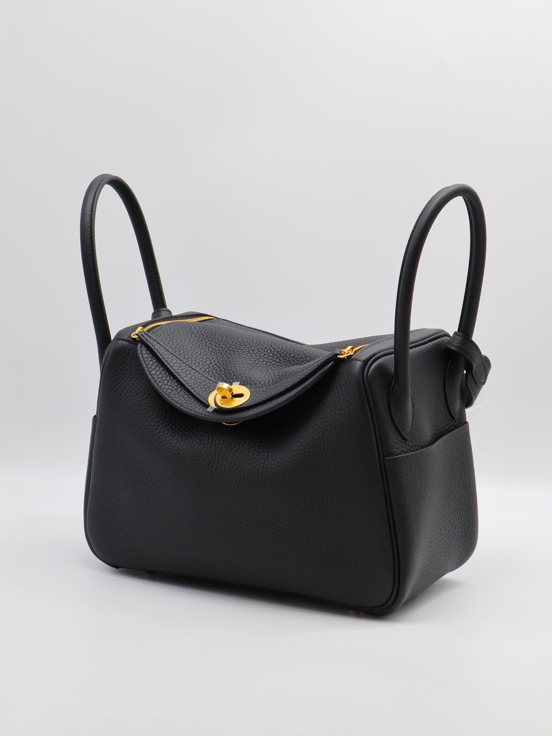 HERMES Lindy 26 - Noir 89 黑金 K