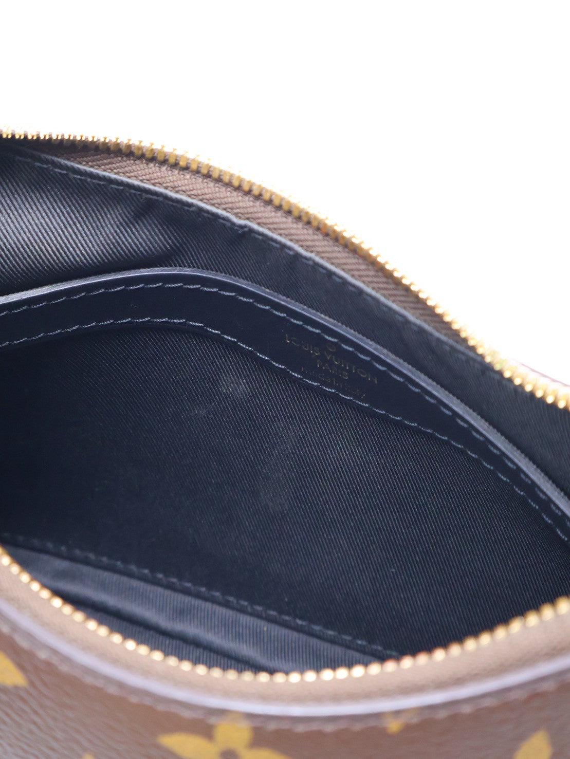 LOUIS VUITTON Boulogne牛角包 - PM黑