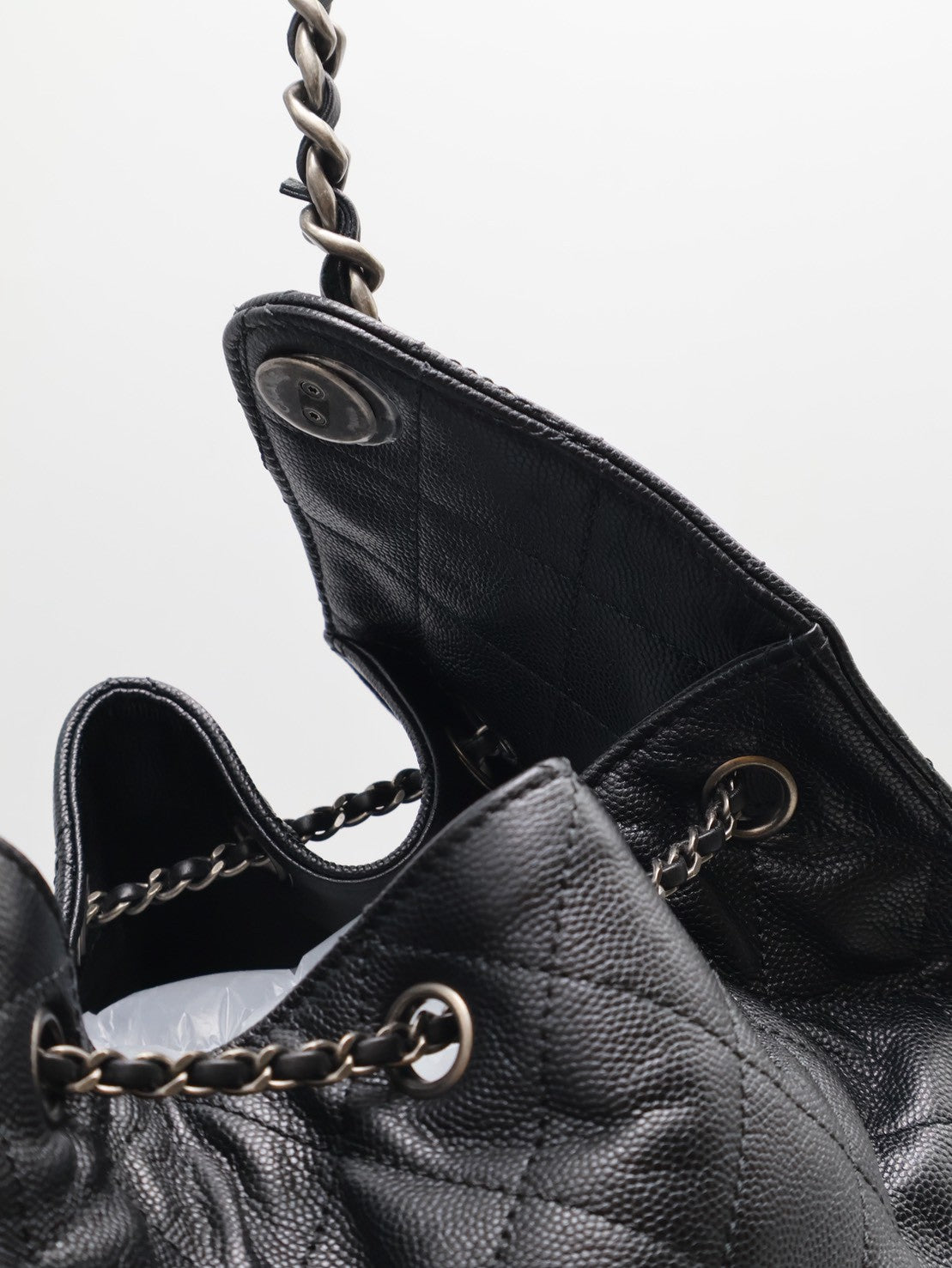 CHANEL 25 Hobo Bag - 大號黑銀