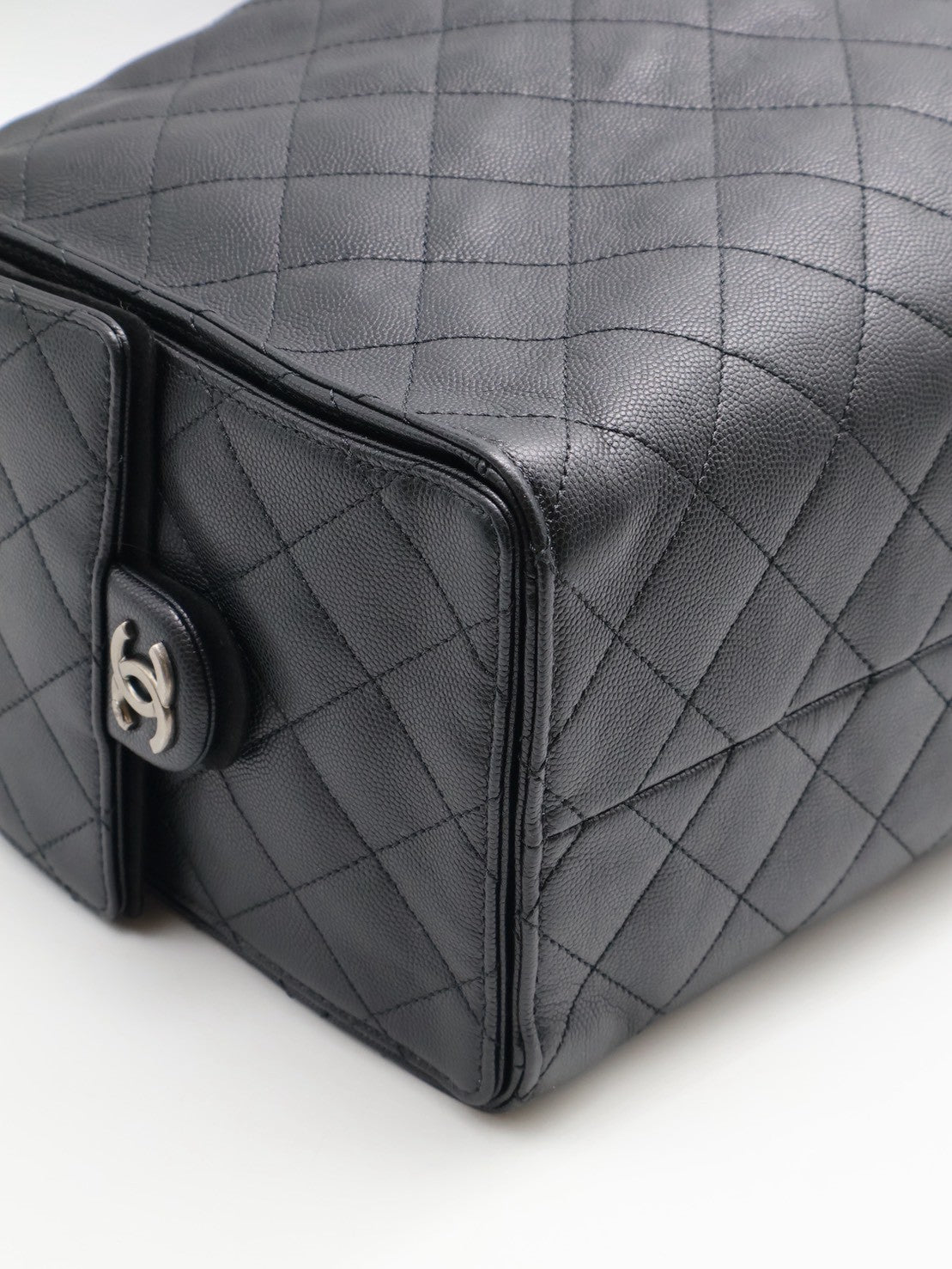 CHANEL 25 Hobo Bag - 大號黑銀