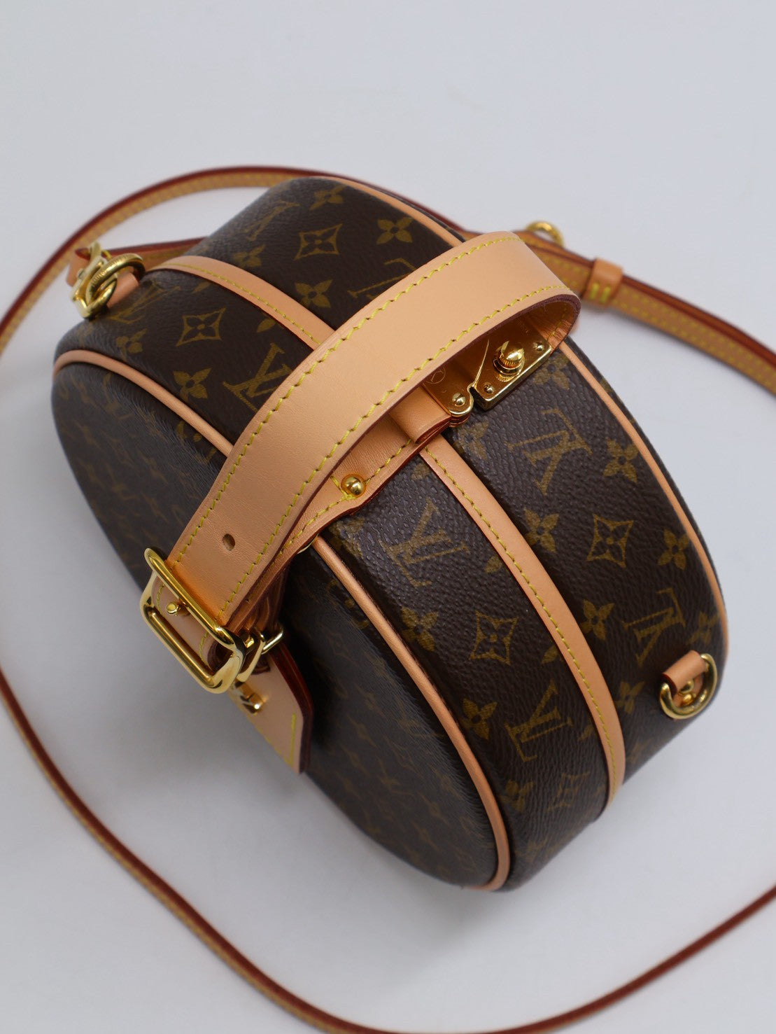 LOUIS VUITTON Petite Boite Chapeau手提圓餅帽盒包