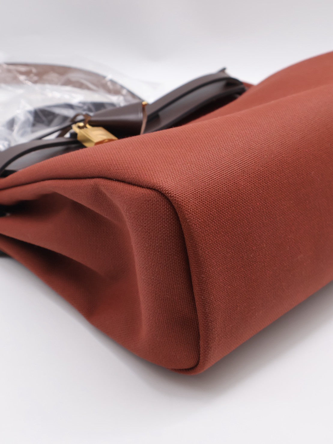 HERMES Herbag Zip 31 - 愛馬仕紅 / 烏木金 Z