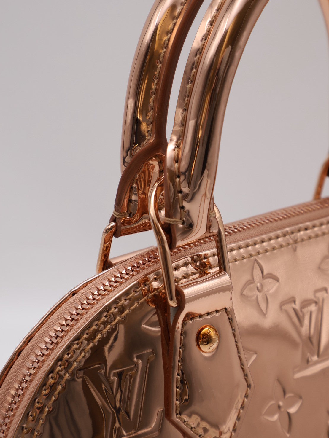LOUIS VUITTON Alma BB - 玫瑰金