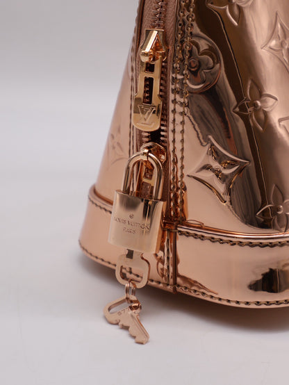 LOUIS VUITTON Alma BB - 玫瑰金