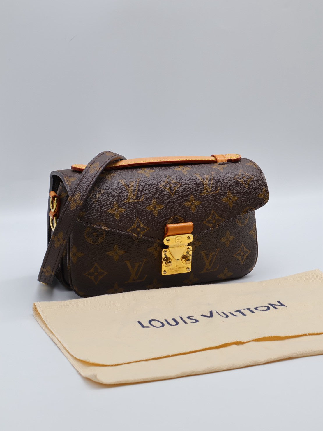 LOUIS VUITTON Pochette Metis East West郵差包