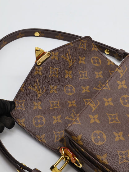 LOUIS VUITTON Pochette Metis East West郵差包
