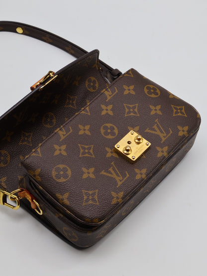 LOUIS VUITTON Pochette Metis East West郵差包