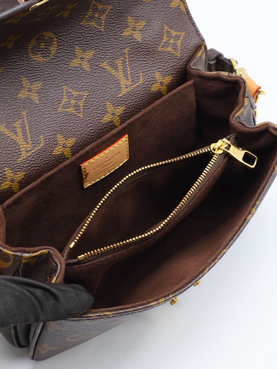 LOUIS VUITTON Pochette Metis East West郵差包