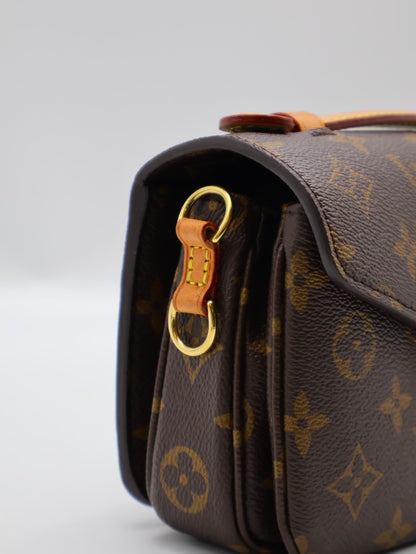 LOUIS VUITTON Pochette Metis East West郵差包