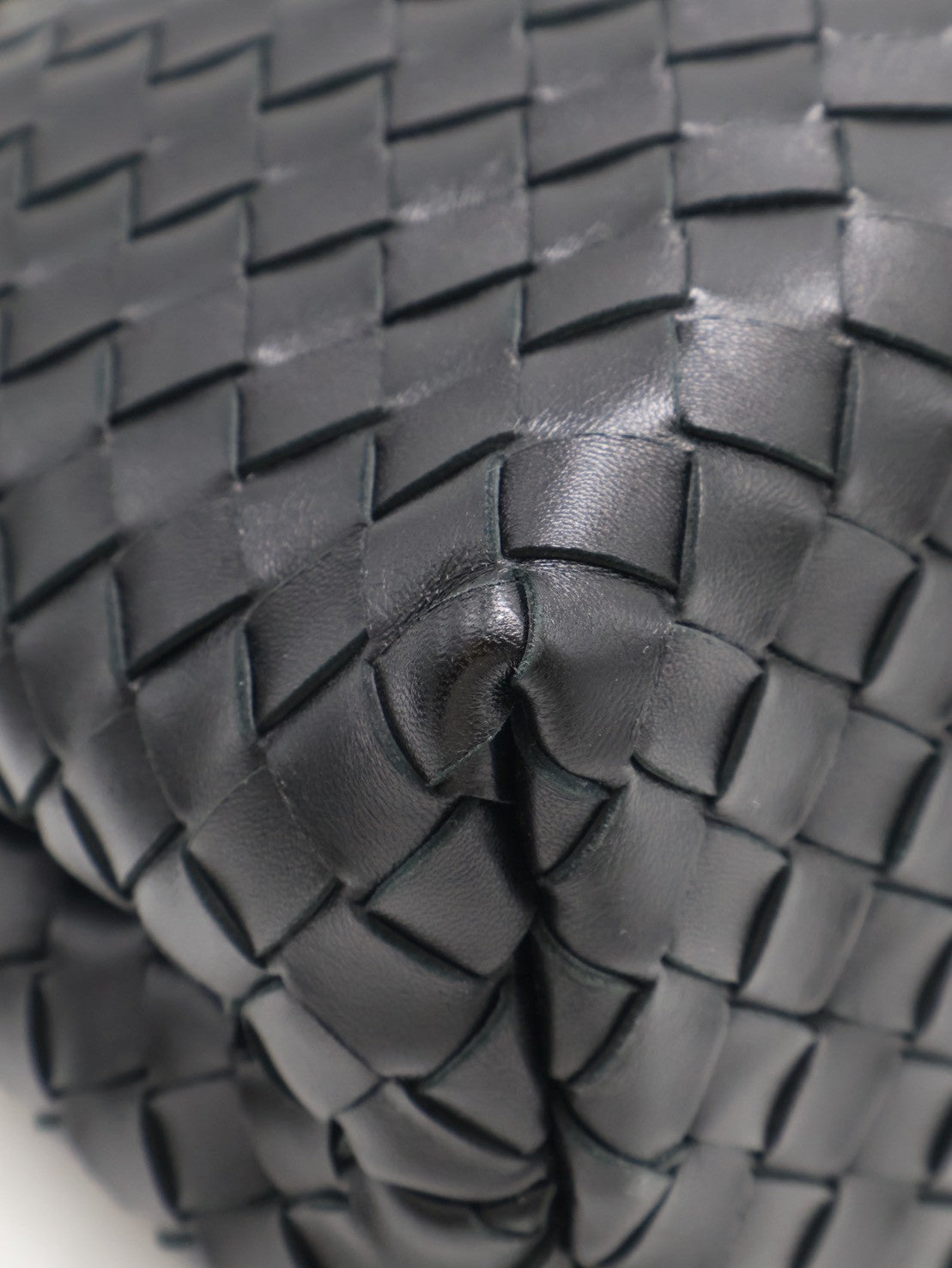 BOTTEGA VENETA Andiamo編織單肩包 - 中號黑金