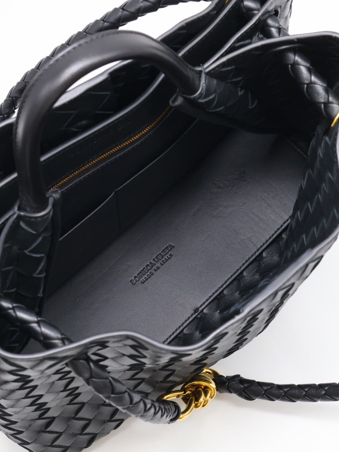 BOTTEGA VENETA Andiamo編織單肩包 - 中號黑金