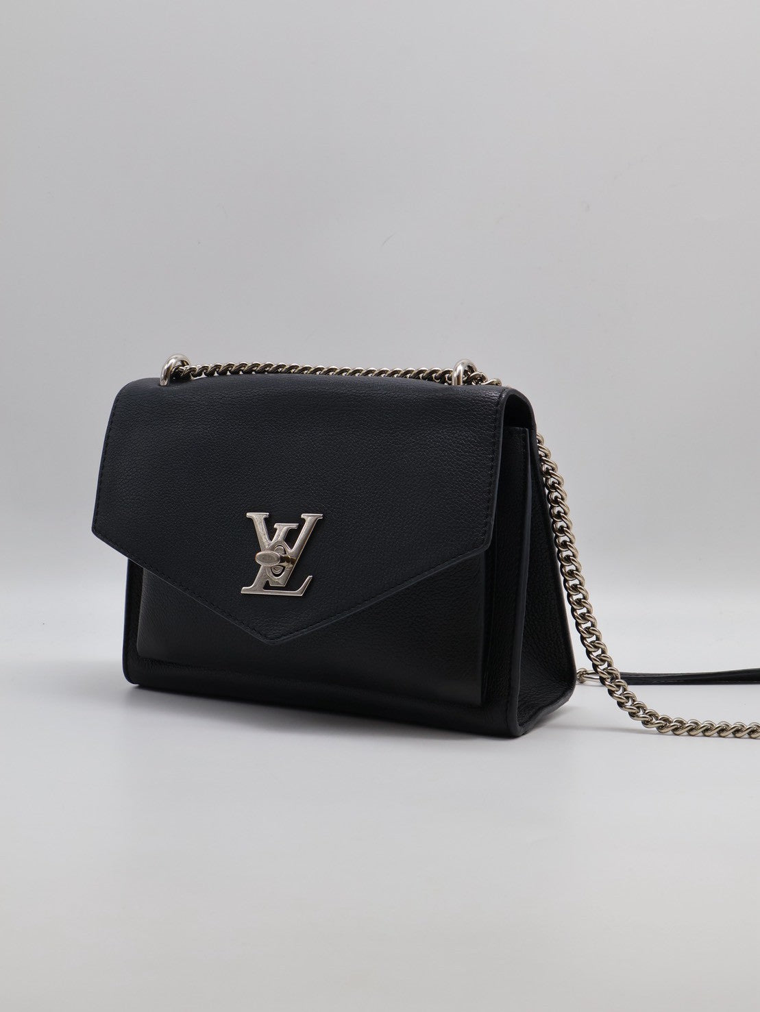 LOUIS VUITTON My Lock Me斜背包 - 黑銀