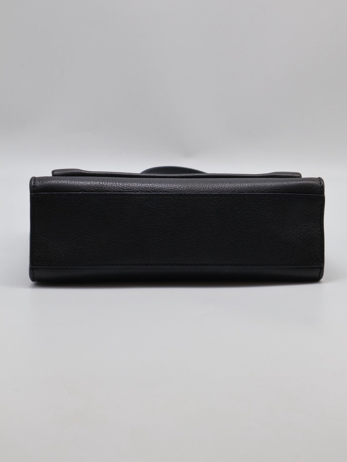 LOUIS VUITTON My Lock Me斜背包 - 黑銀