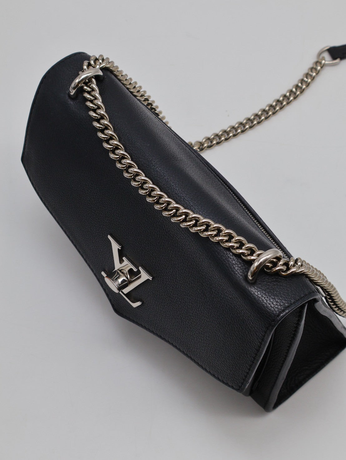LOUIS VUITTON My Lock Me斜背包 - 黑銀