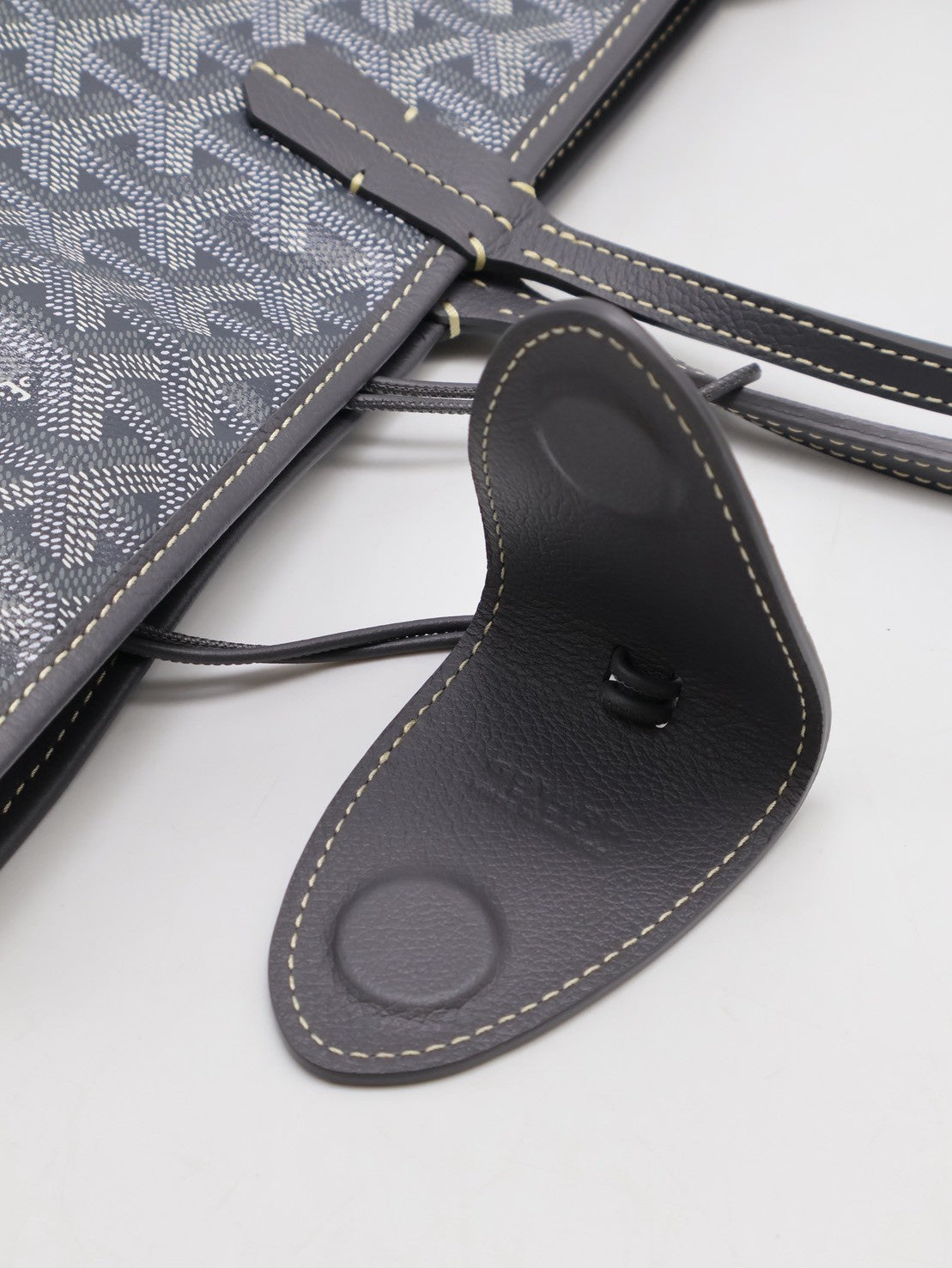 GOYARD 新版亞麻帆布Tote - 小號灰