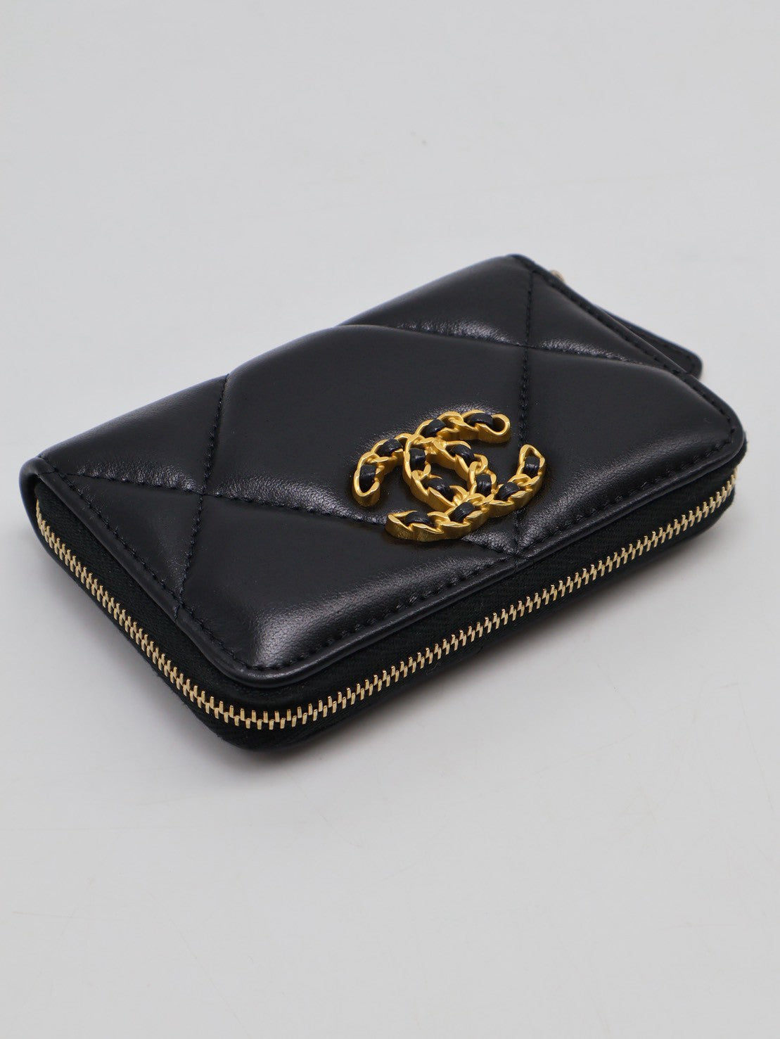 CHANEL 19 24C羊皮拉鍊零錢包 - 黑金