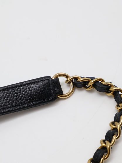 CHANEL 粒面牛皮郵差包 - Mini黑金