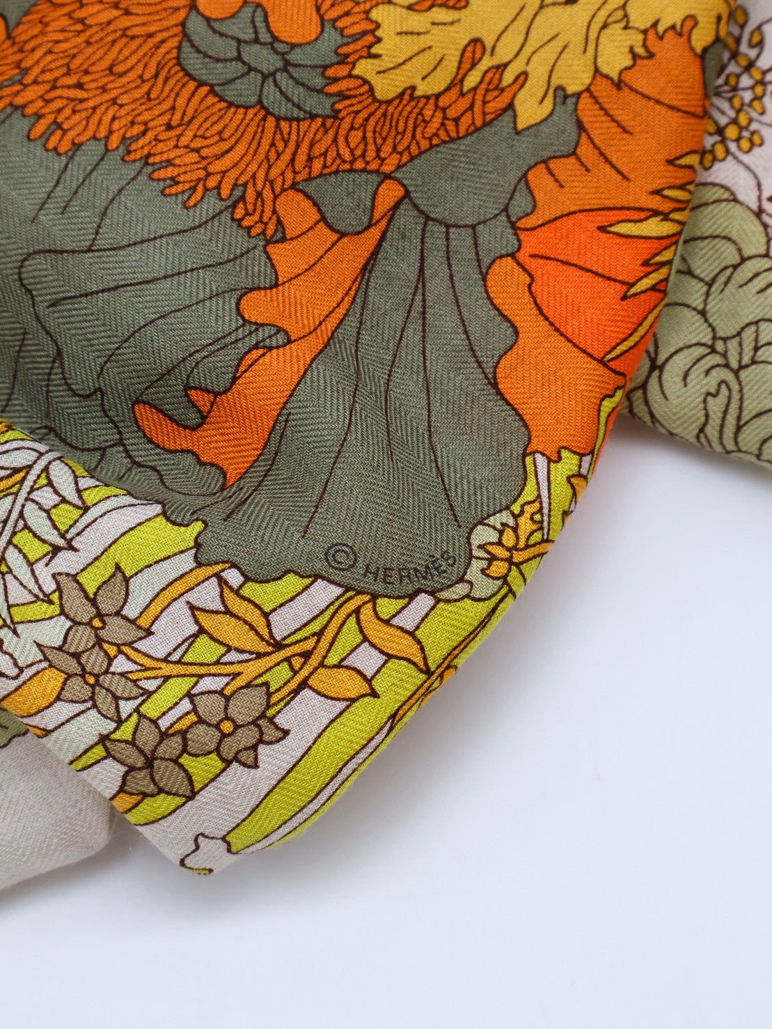 HERMES Robe legere輕揚花衣三角巾 - 橘