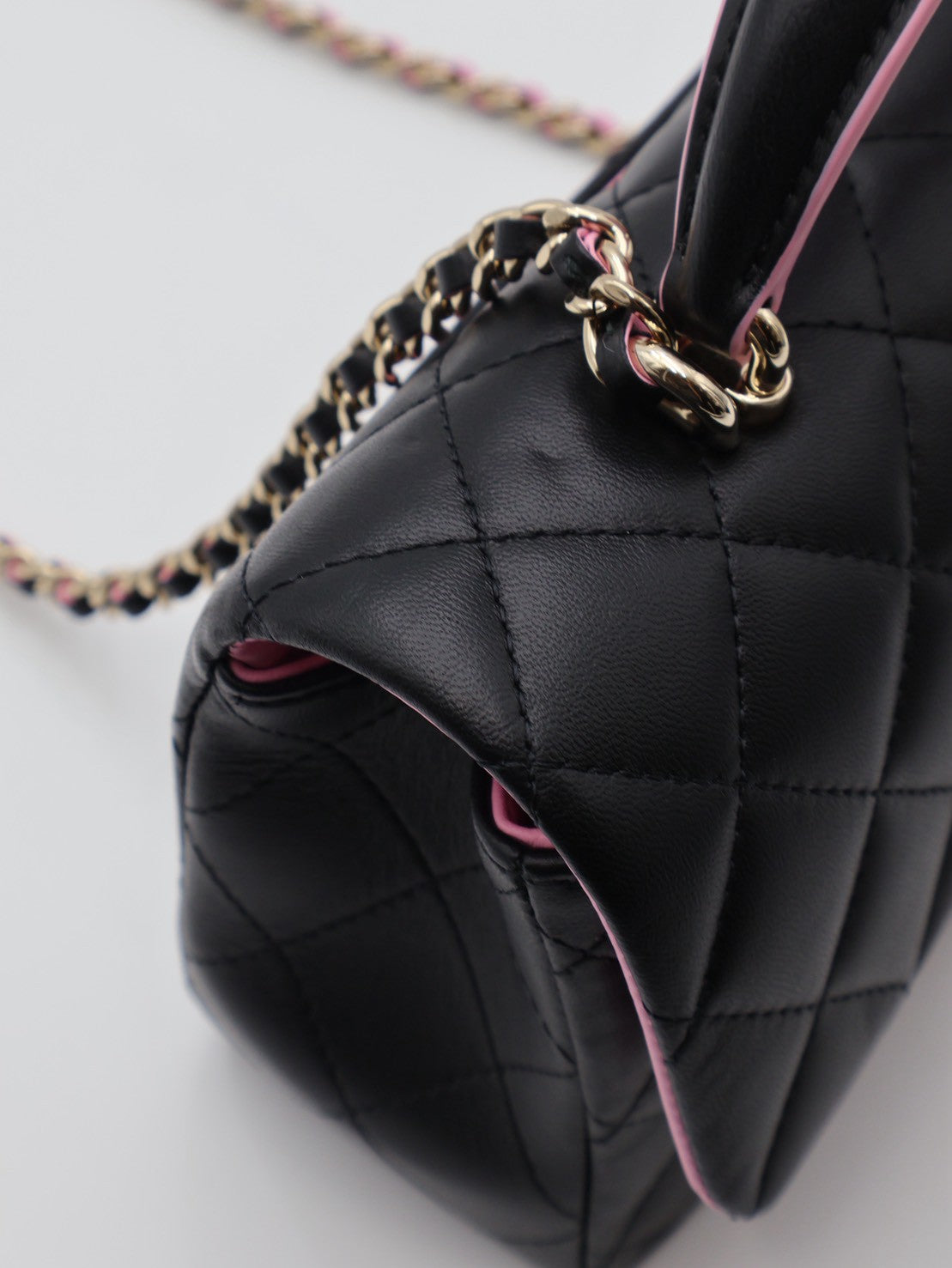 CHANEL 23P Handle Mini CF20 - 黑粉金