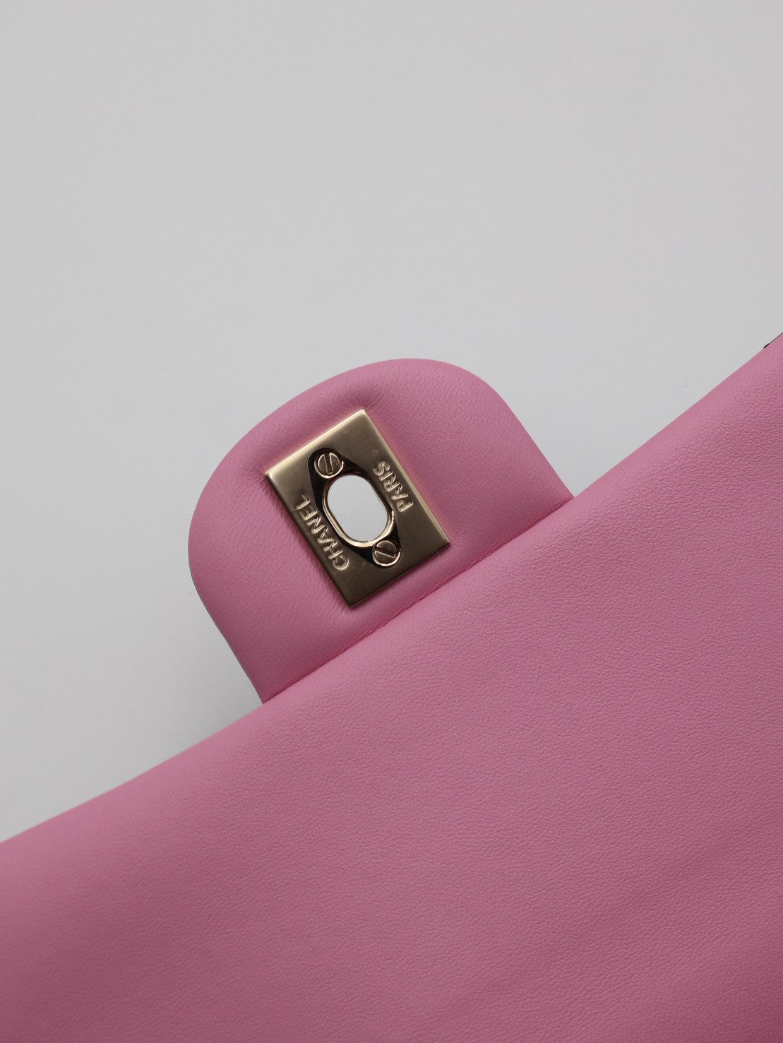 CHANEL 23P Handle Mini CF20 - 黑粉金