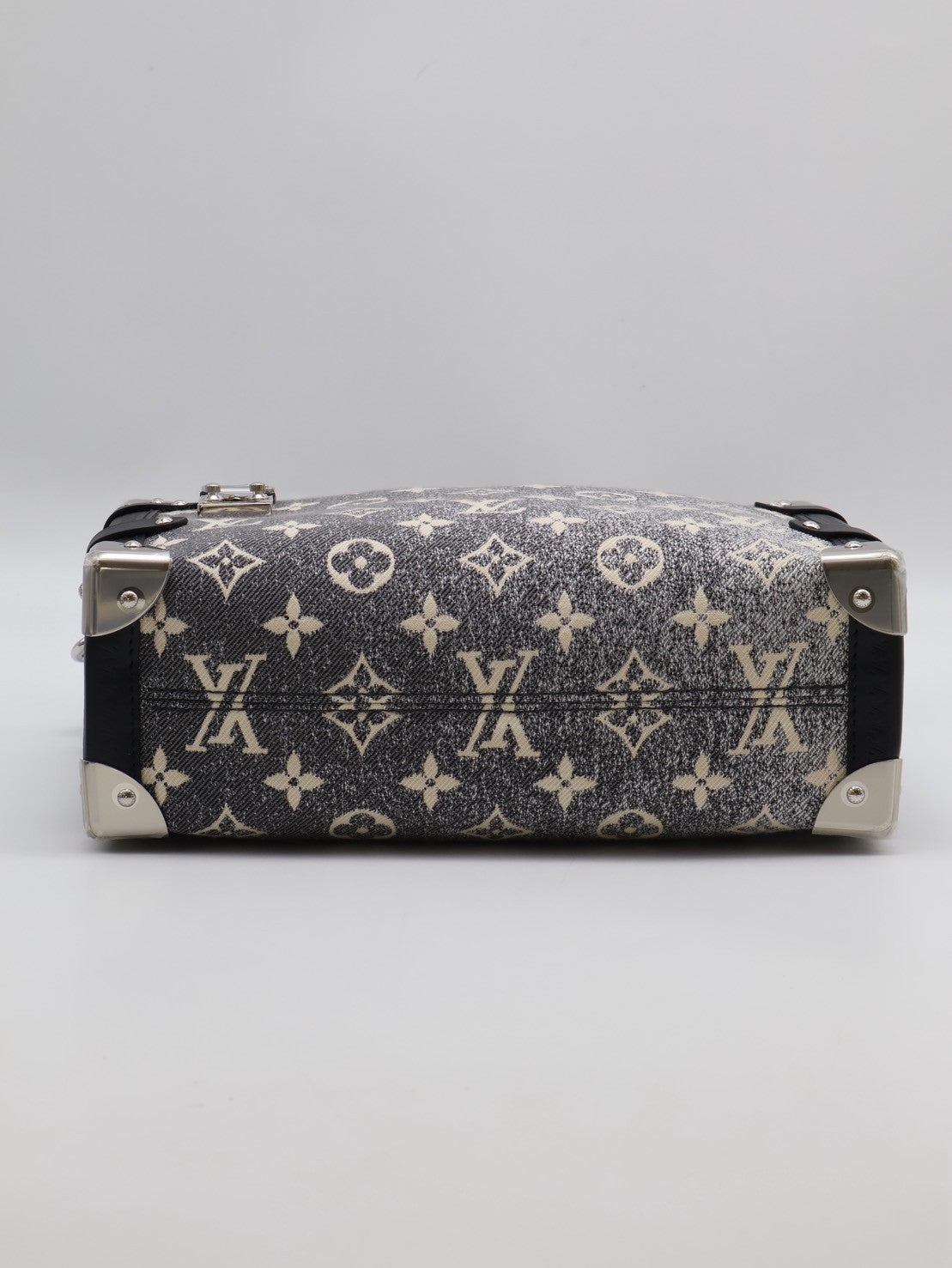 LOUIS VUITTON Side Trunk秀款 - 單寧老花