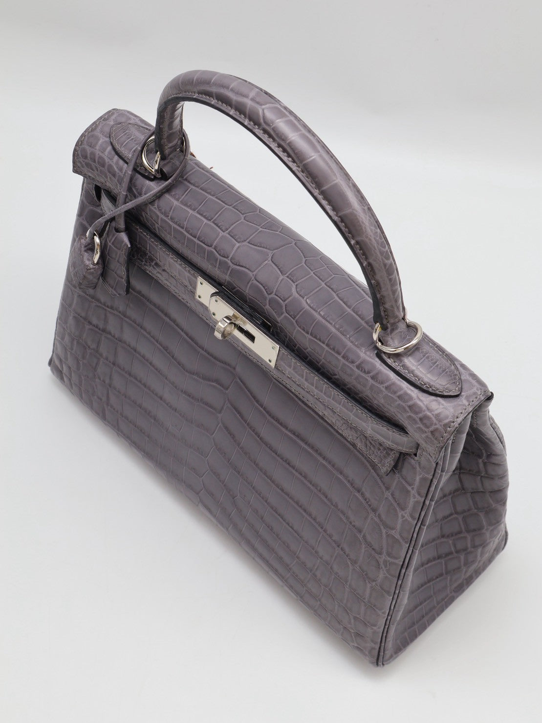 HERMES Kelly 28 霧面鱷魚皮 - 巴黎灰銀 🅀