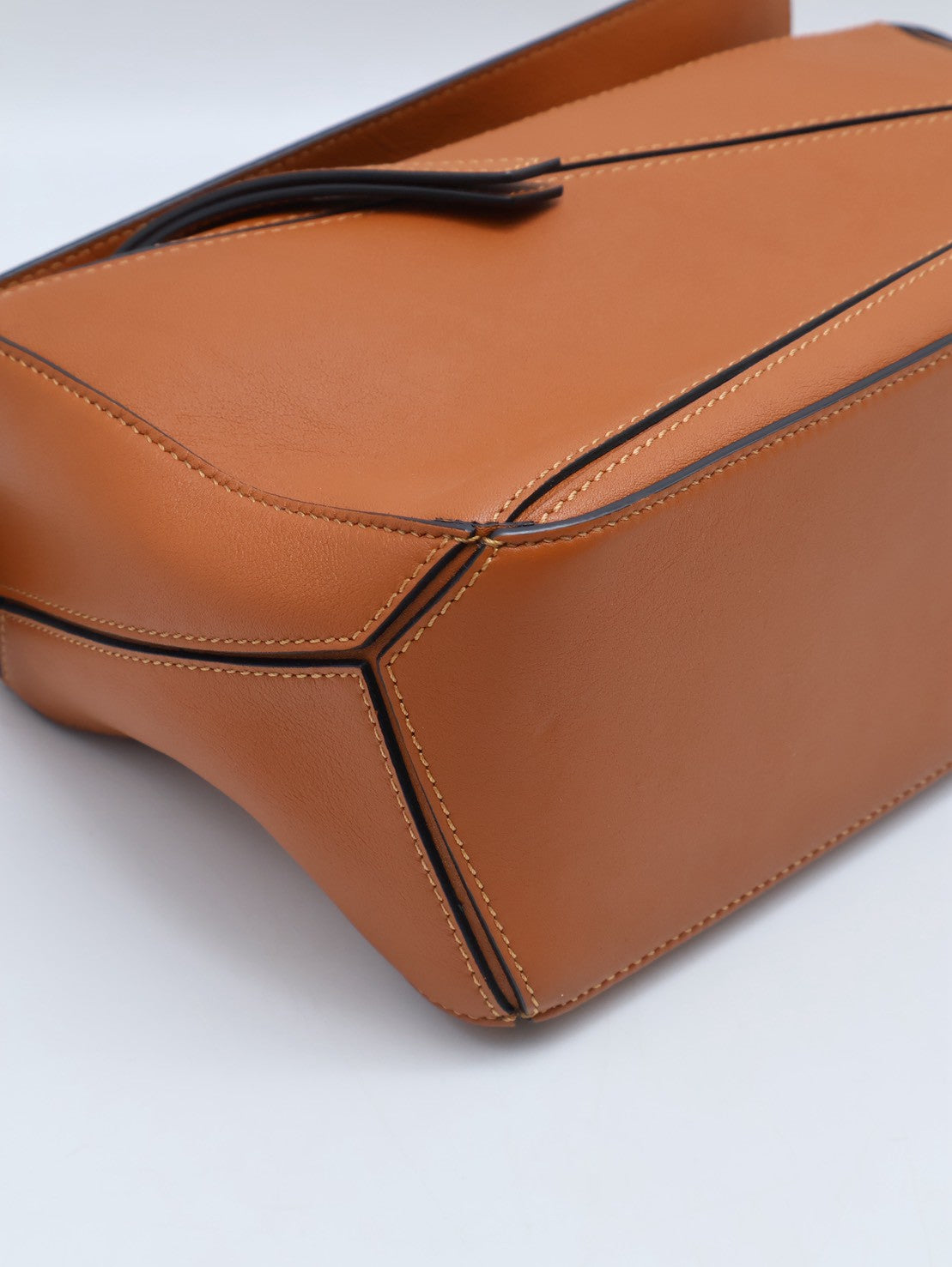 LOEWE Puzzle小牛皮手袋 - 小號棕色