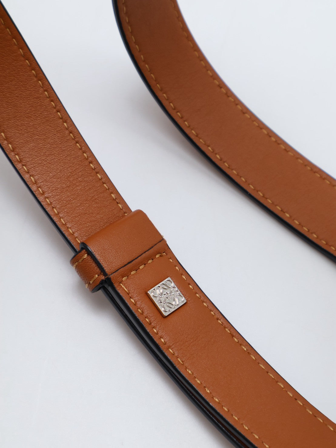 LOEWE Puzzle小牛皮手袋 - 小號棕色