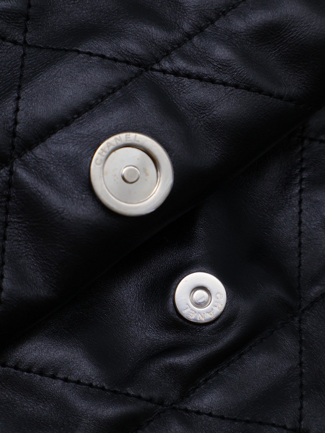 CHANEL 22 Bag - 小號So Black