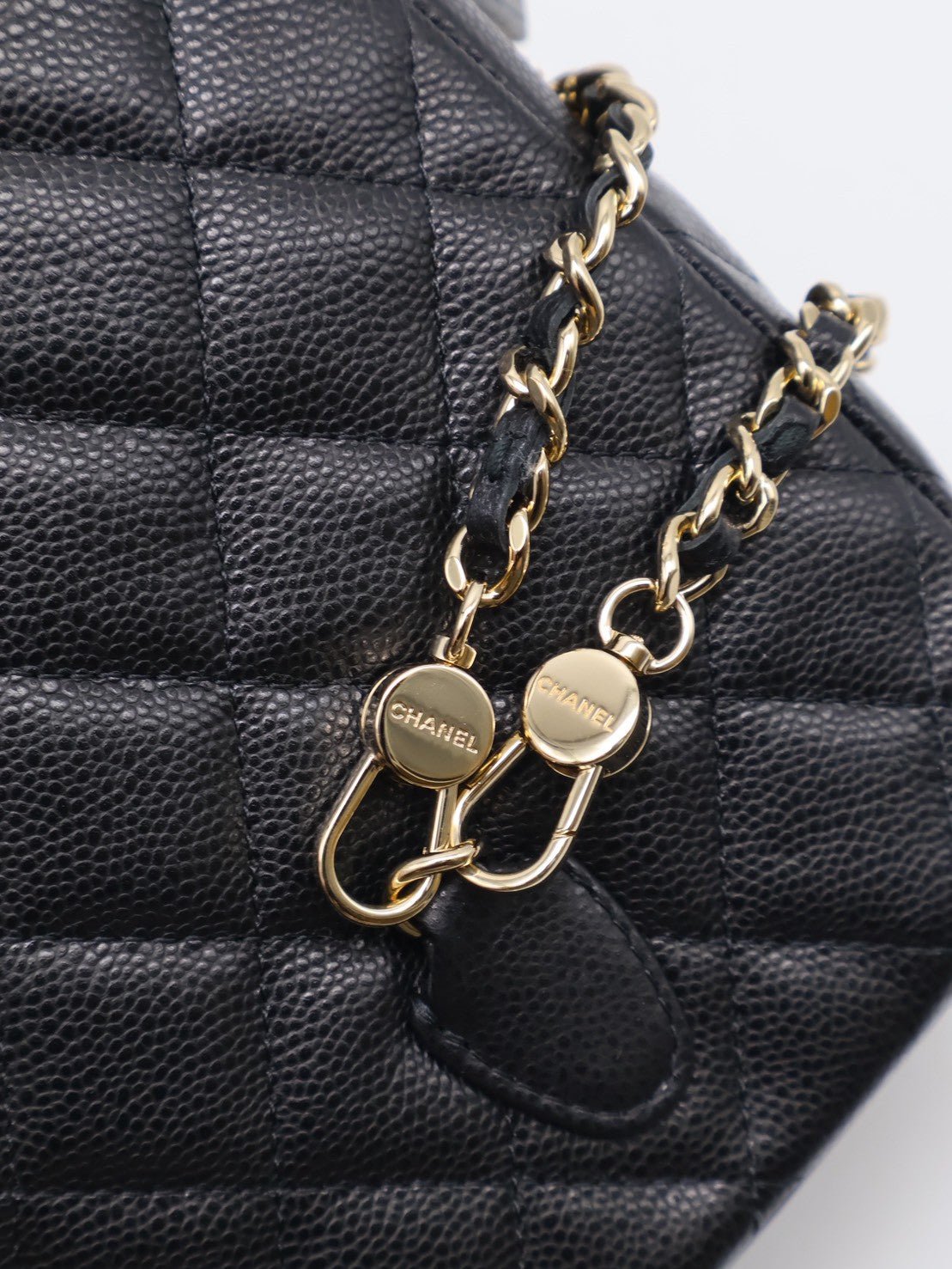 CHANEL 粒面牛皮迷你後背包 - 黑金