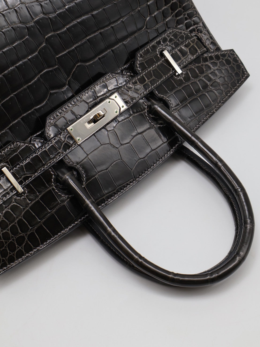 HERMES Birkin 30 亮面鱷魚皮 - Noir 89 黑銀 🅁