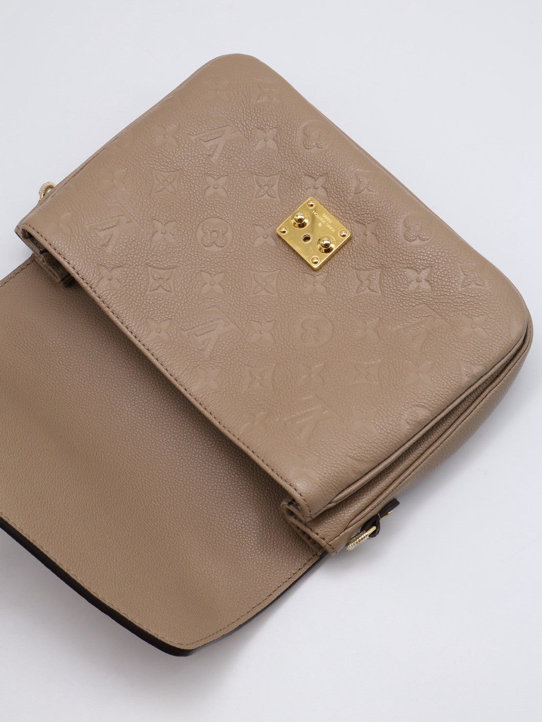 LOUIS VUITTON Pochette Metis郵差包 - 米