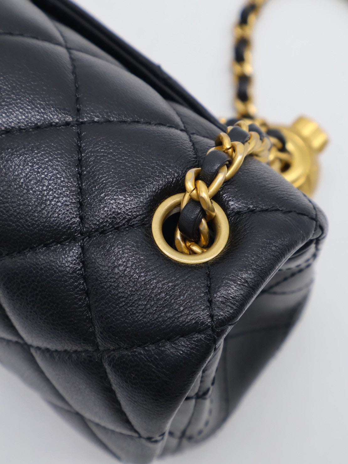 CHANEL 經典口蓋包Mini CF20 - 金球黑金