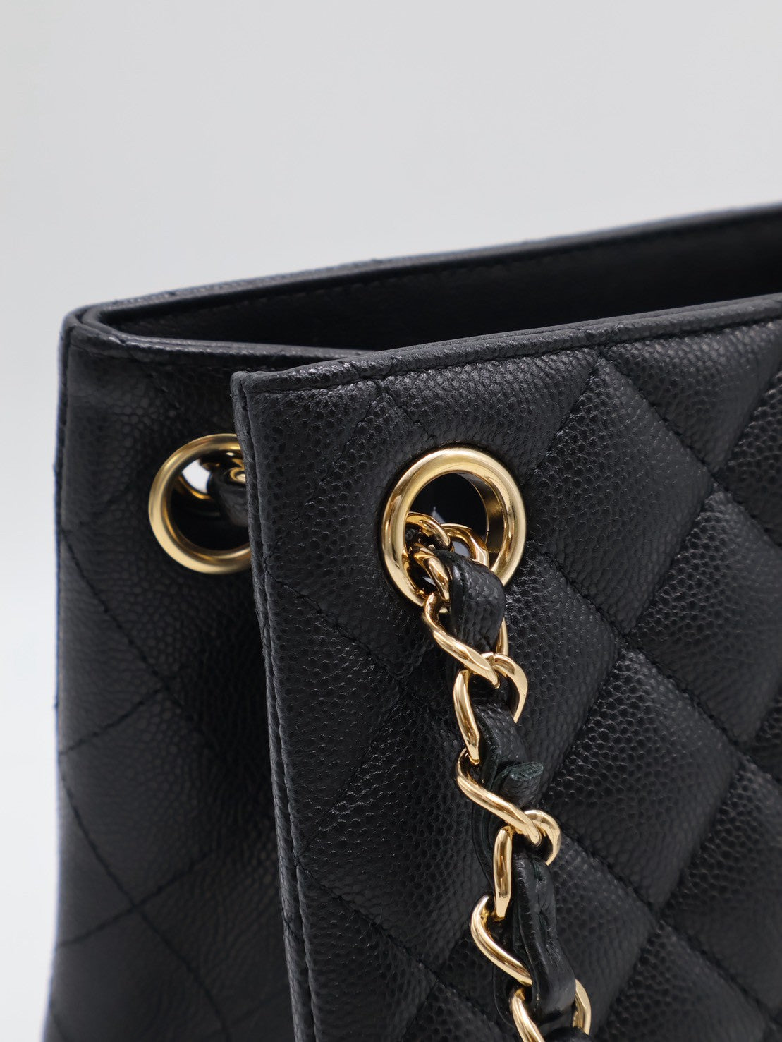 CHANEL Mini Tote粒面牛皮水桶包 - 黑金