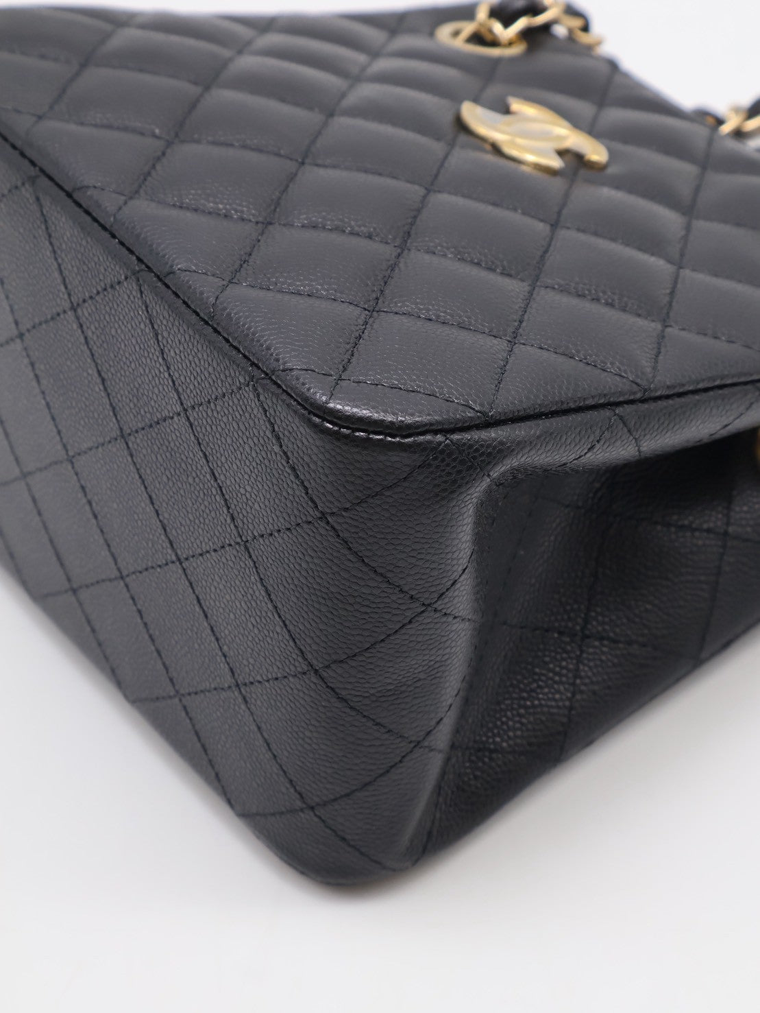 CHANEL Mini Tote粒面牛皮水桶包 - 黑金