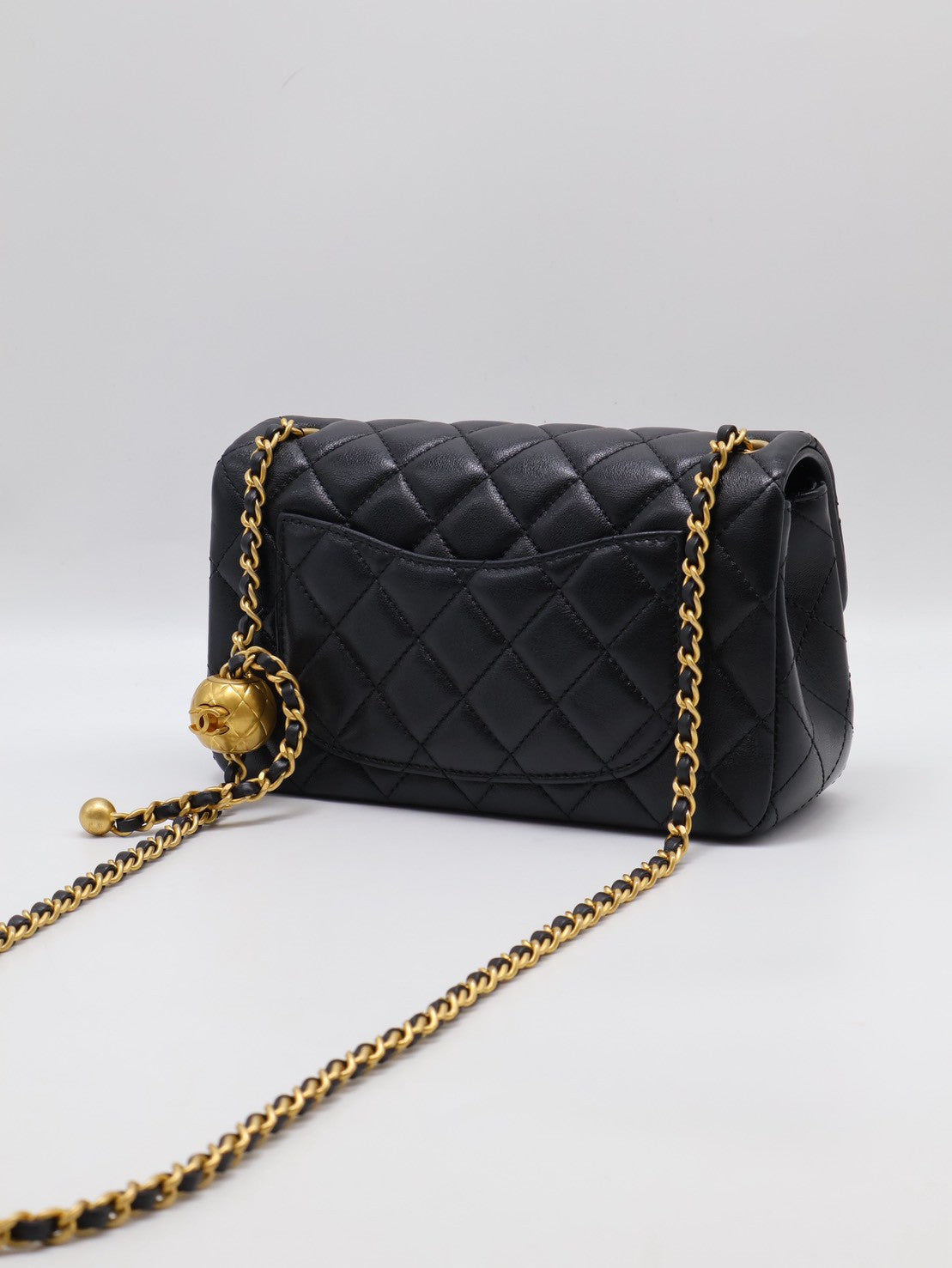 CHANEL 經典口蓋包Mini CF20 - 金球黑金