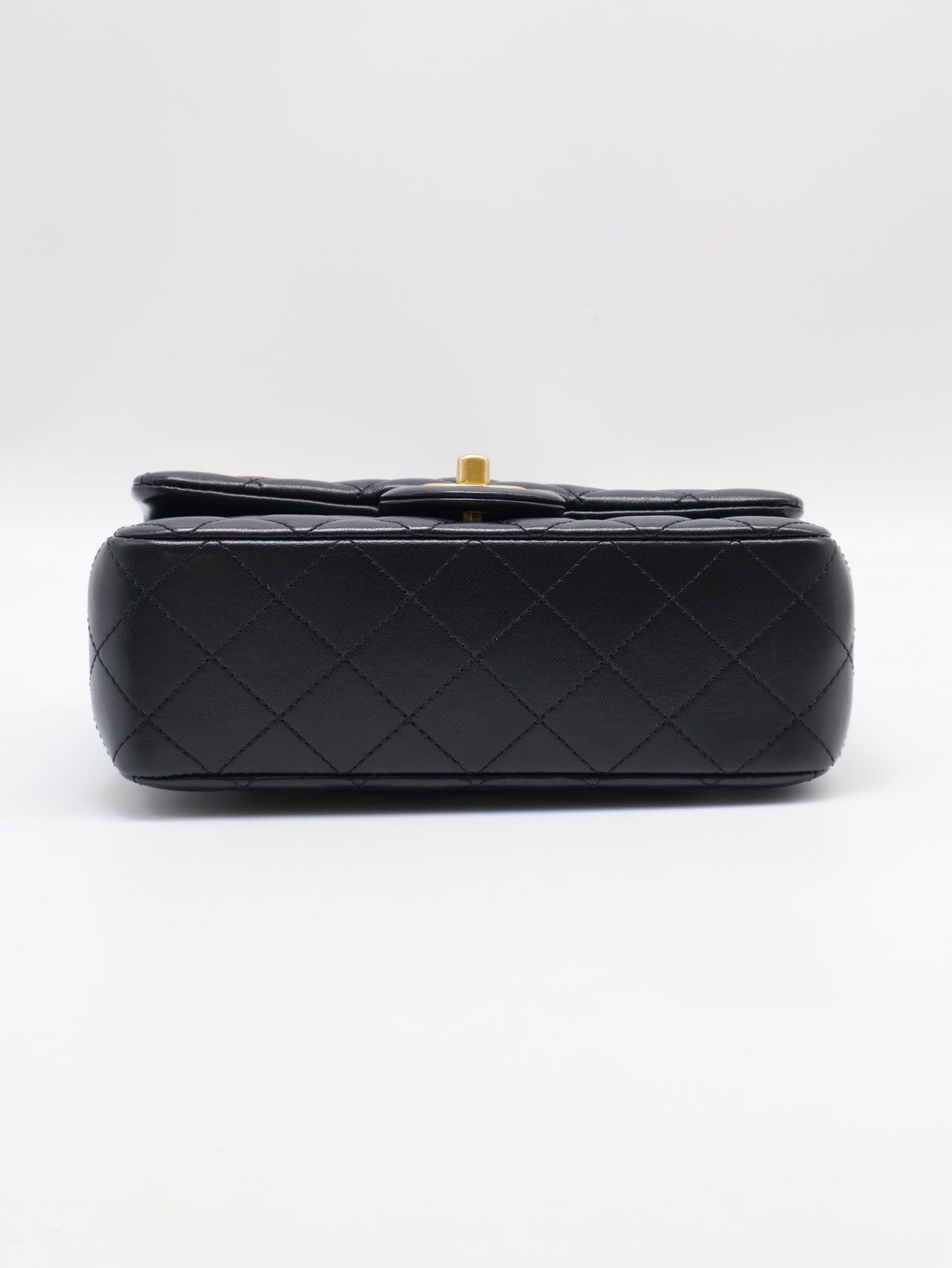 CHANEL 經典口蓋包Mini CF20 - 金球黑金
