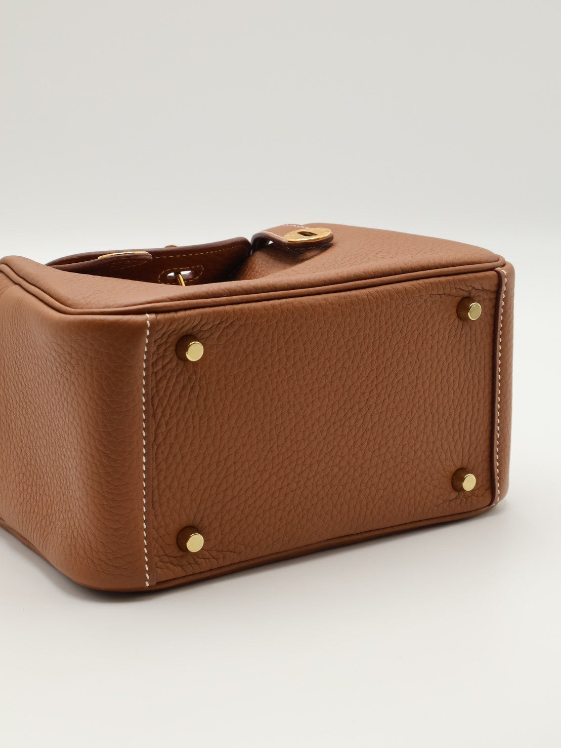 HERMES Mini Lindy - Gold 37 金棕金 U