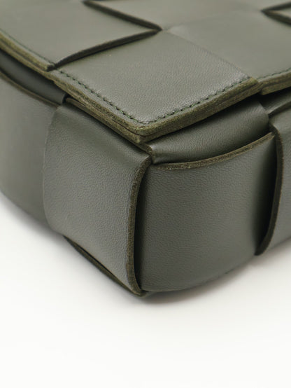 BOTTEGA VENETA Cassette經典編織包 - 15格灰綠