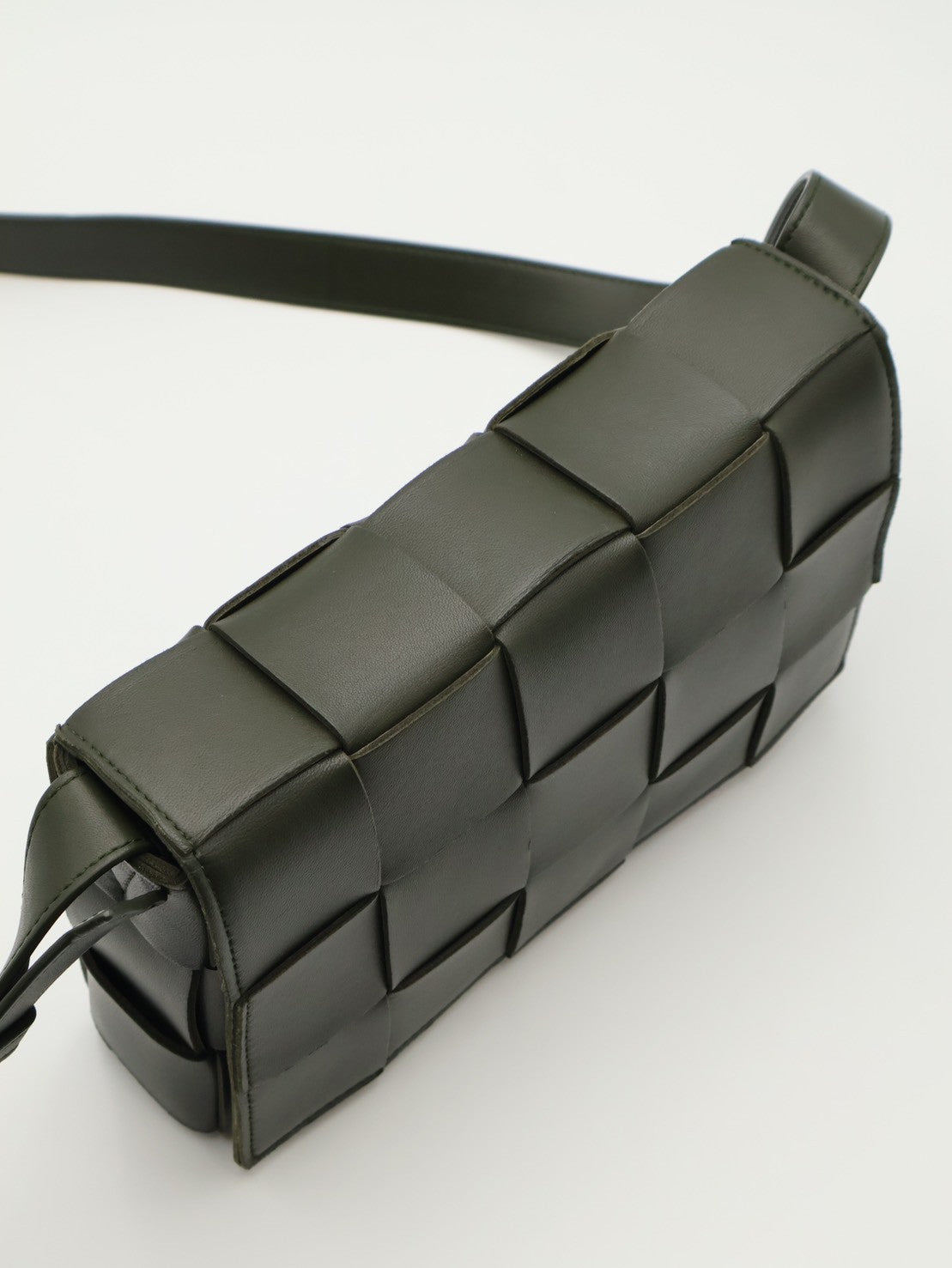BOTTEGA VENETA Cassette經典編織包 - 15格灰綠