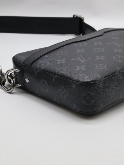 LOUIS VUITTON Trio三合一黑武士郵差包