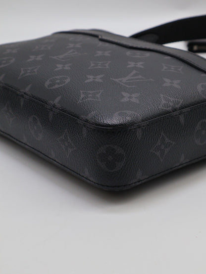 LOUIS VUITTON Trio三合一黑武士郵差包