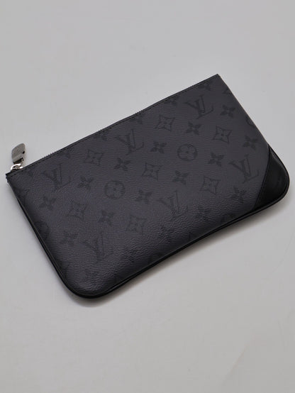 LOUIS VUITTON Trio三合一黑武士郵差包